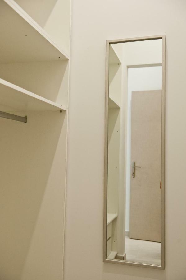 White Bell #colony Center Apartment *